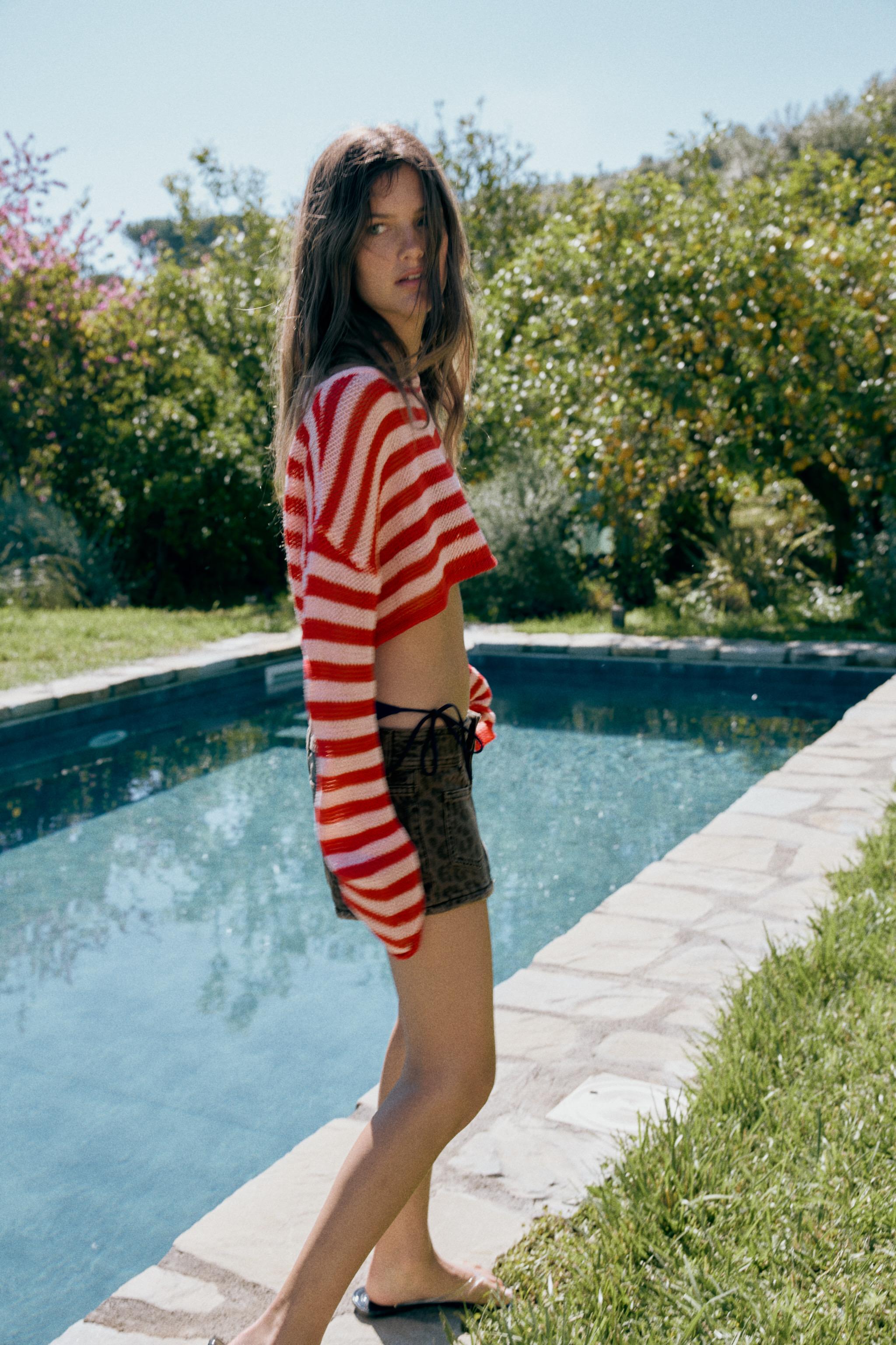STRIPED KNIT CROP JUMPER